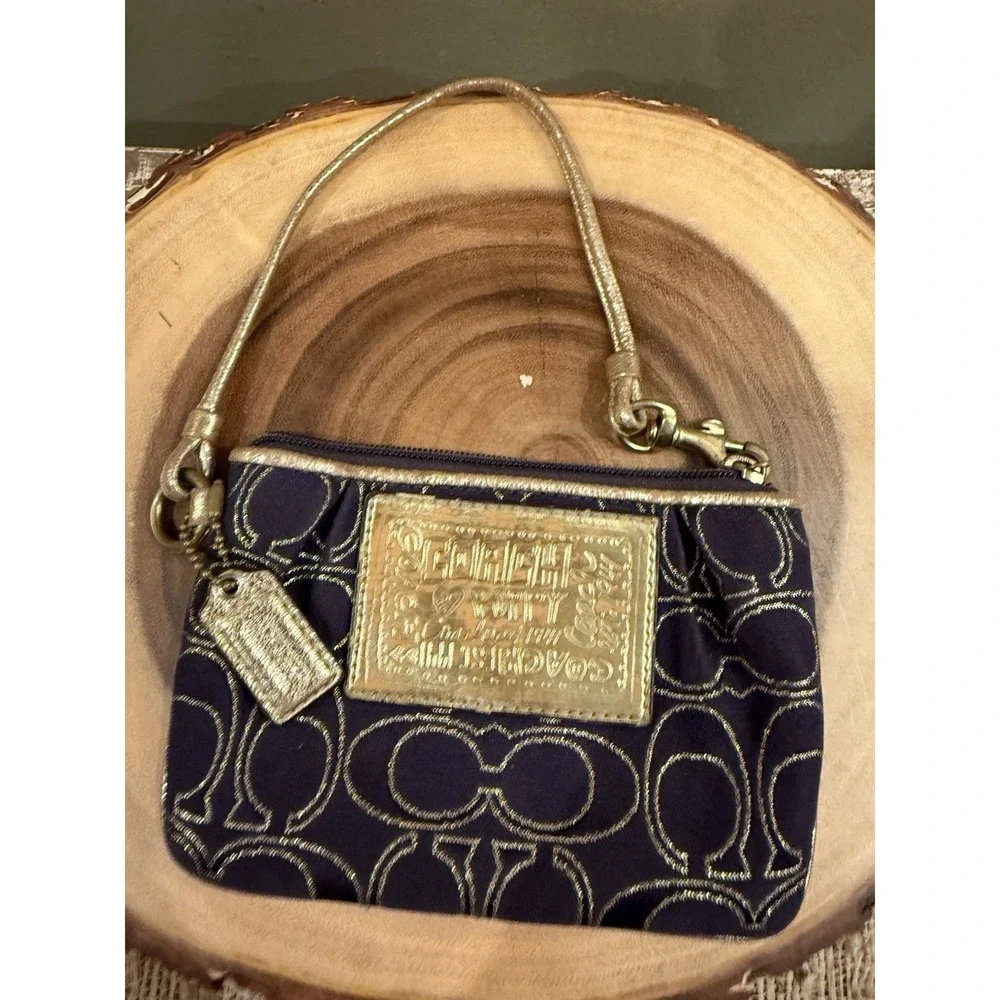 Coach Poppy Wristlet Small Wallet Pouch Purple Gold Leather Trim Canvas